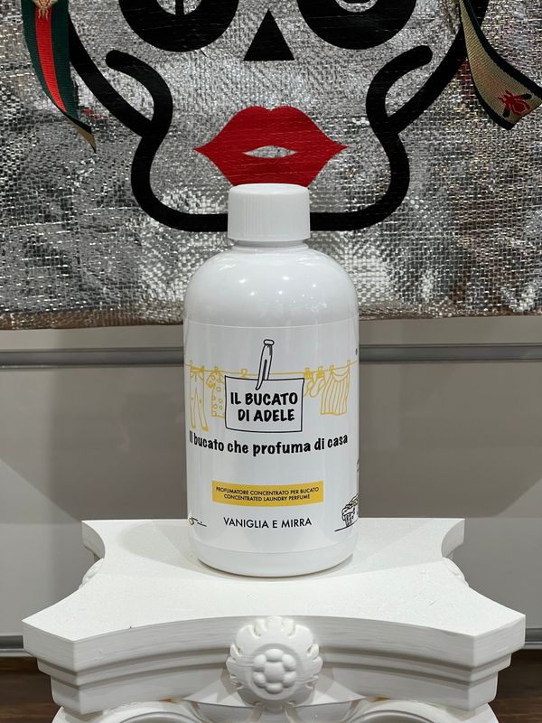 Il Bucato di Adele - Profumatore concentrato per bucato "vaniglia e mirra" (500 ml)