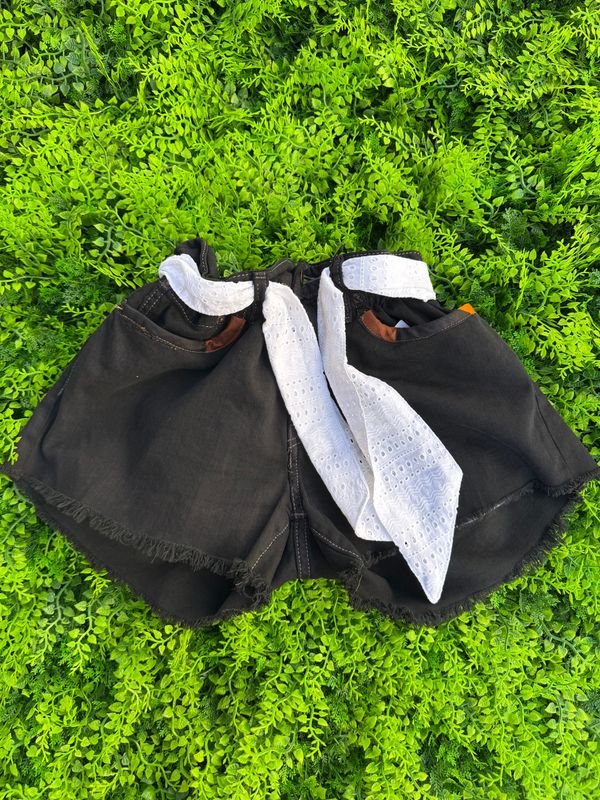 Shorts caramella Levi's con elastico TAGLIA UNICA Shorts caramella Levi's con elastico TAGLIA UNICA