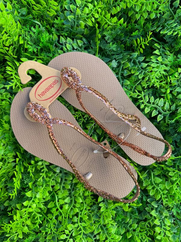 Sandalo Havaianas marrone con glitter