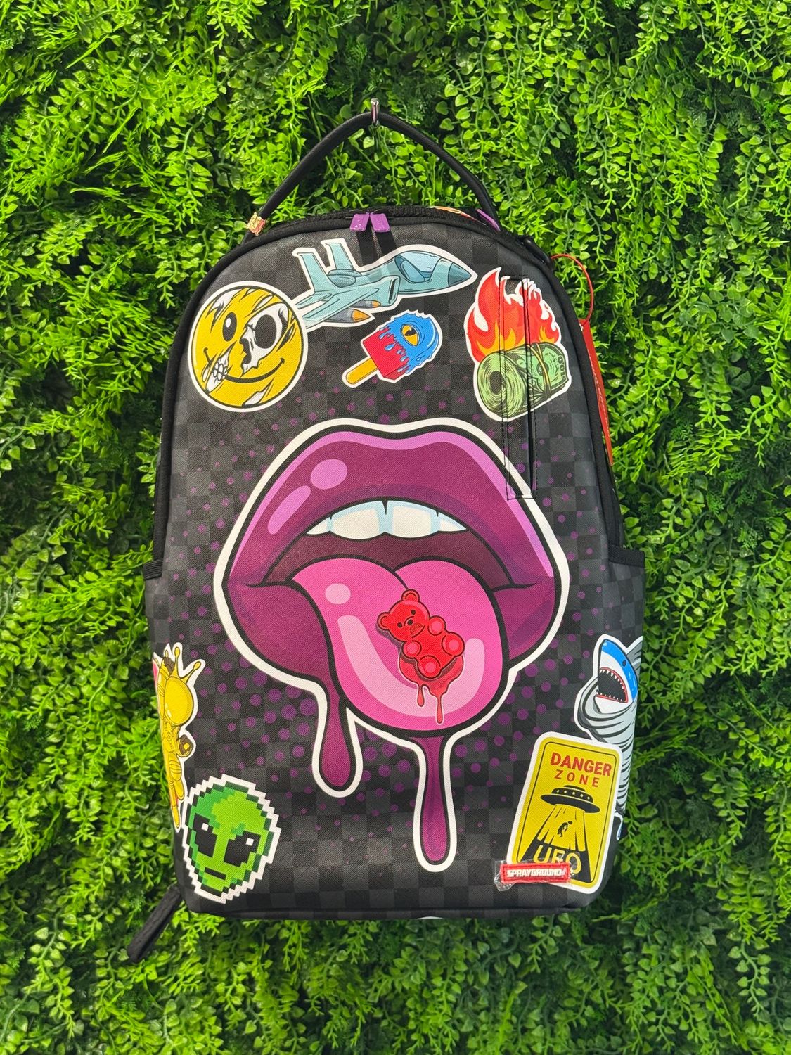 BACKPACK Lips Smack Down