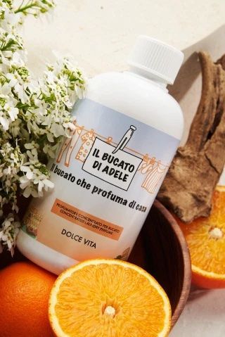 Il Bucato di Adele - Profumatore concentrato per bucato "dolce vita" (500 ml)