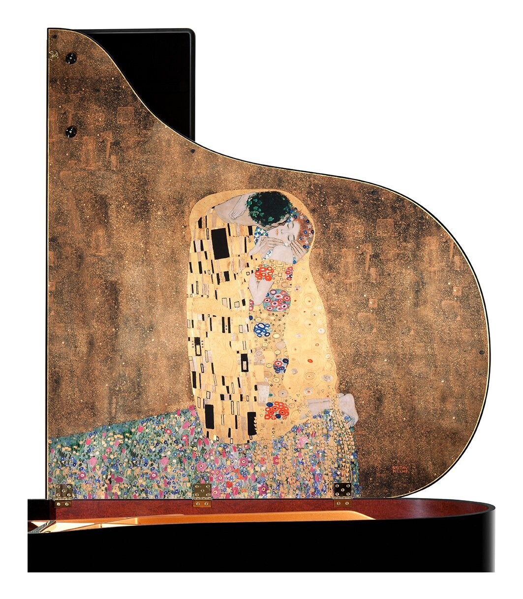 Online Zoom bespoke performances (1 aria and personalised message).