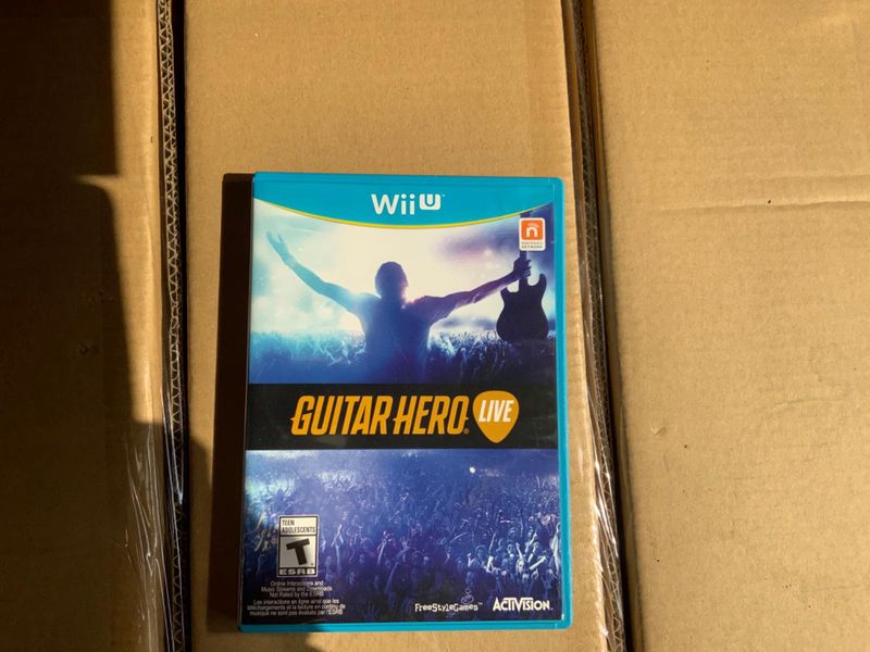 Guitar Hero Live [Game Only]-WiiU