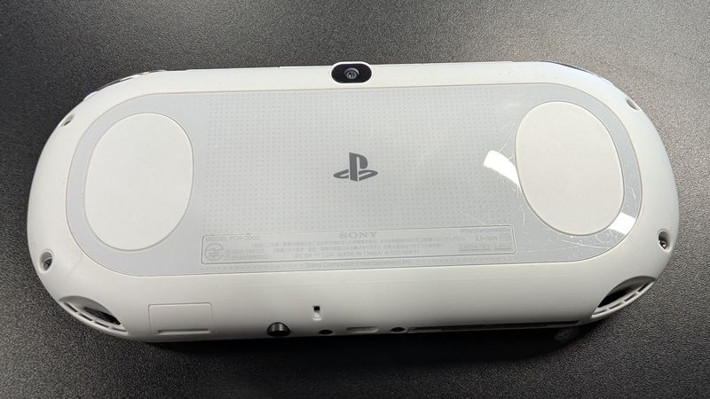 Playstation Vita White PCH 2000