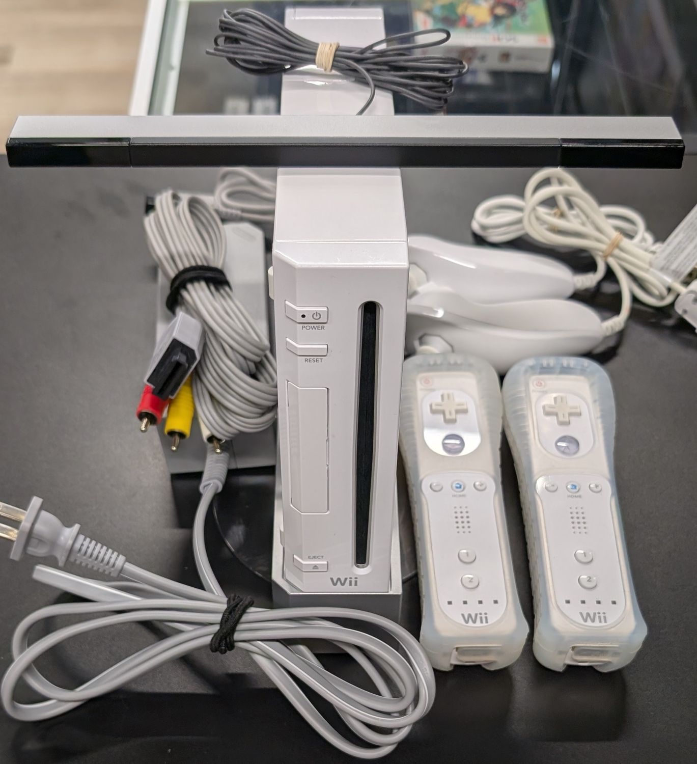 Nintendo Wii Console (White)