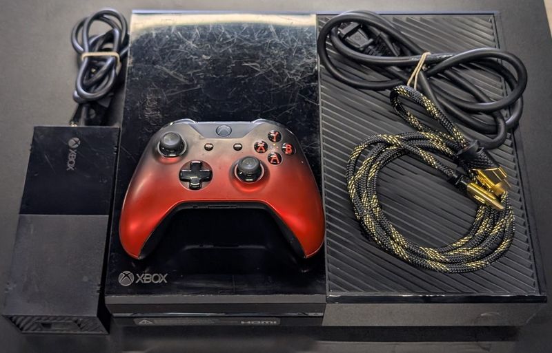 Xbox One 500GB Console (Black)