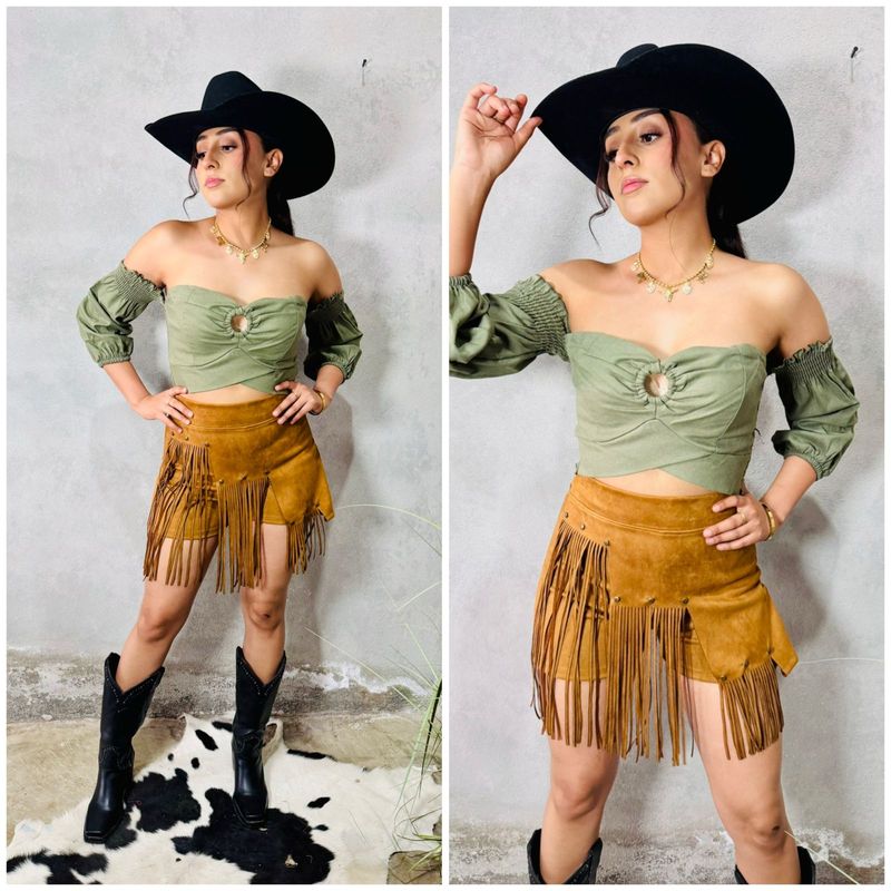 SHORT FALDA CON BARBITAS Y ESTOPEROL