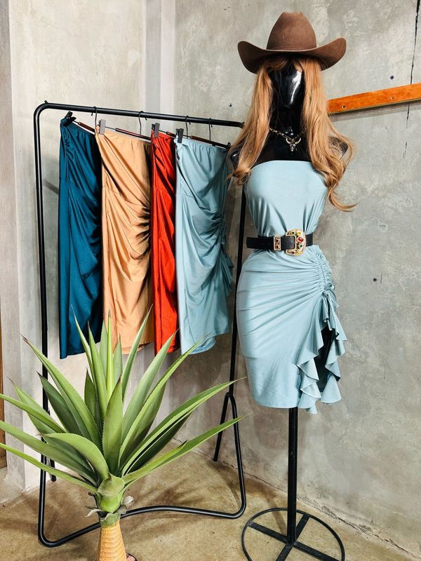VESTIDO SIN TIRANTES