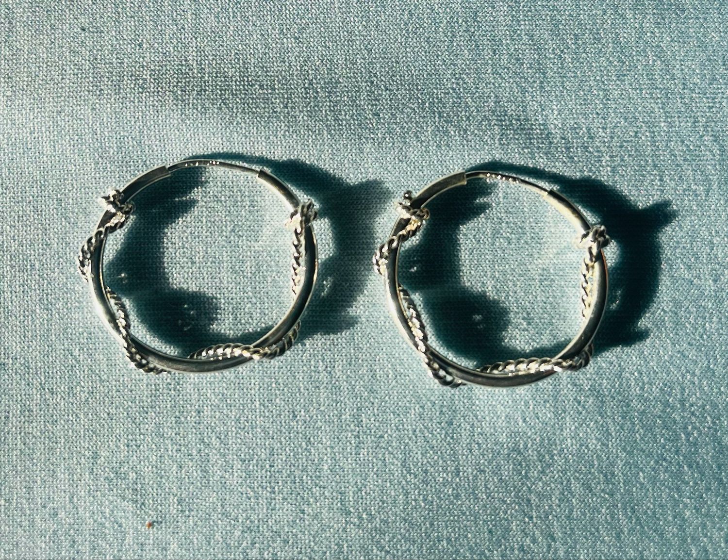 Twisty Rope Infinity Hoops 1”