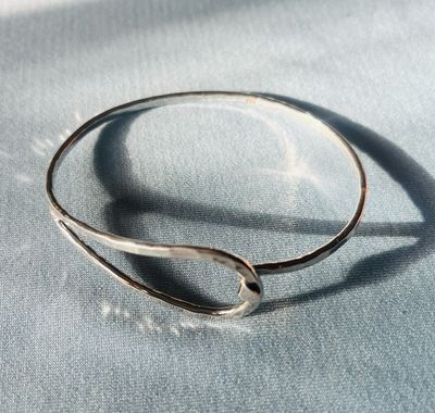 Hammered Teardrop Bangle