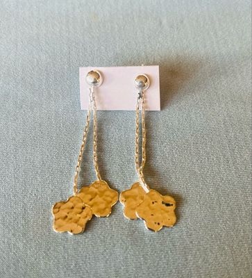 Dangly Flowers Earrings