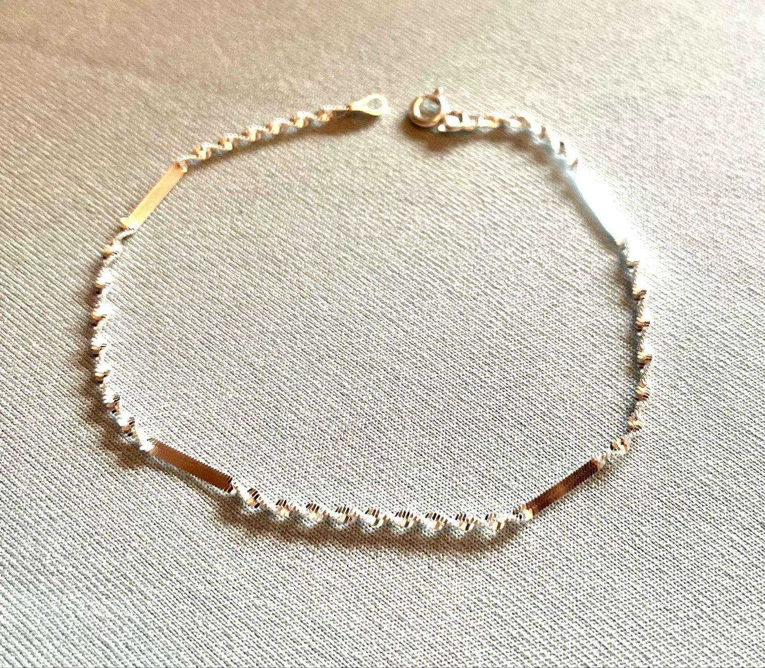 Dainty Twisty Chain Bracelet