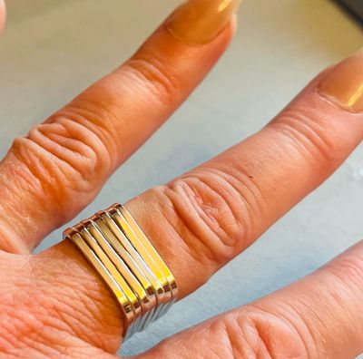 7 Square Connected Bands Ring