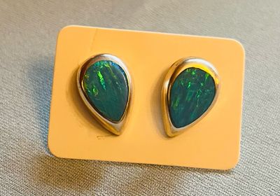 Blue With Green Lab Opal Posts