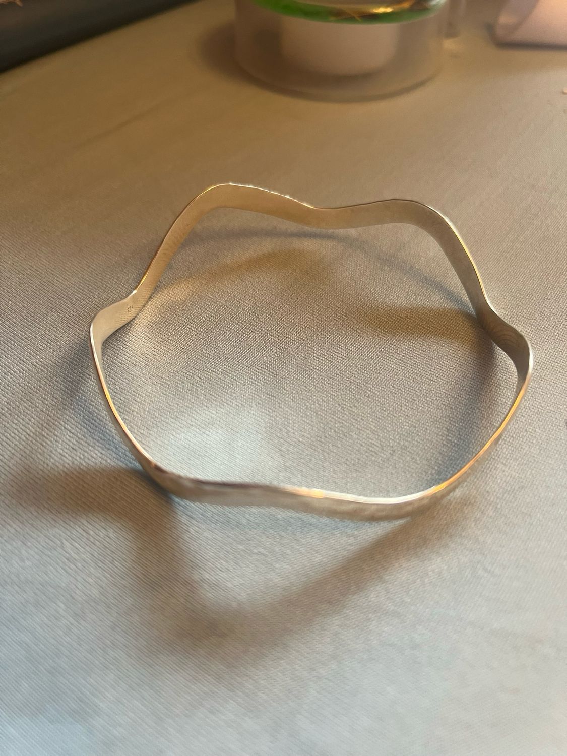 Wavy Bangle