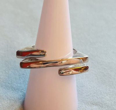 Modern Lines Ring Sizes 7