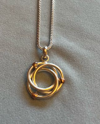 Dainty Borromean Necklace