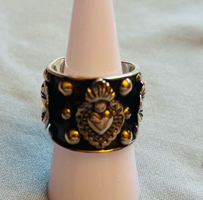 Medium Milagro Oxidized Ring- Size 8 to 9