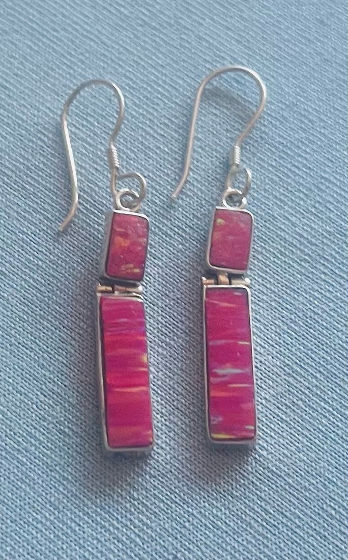 Pink Lab Opal Bars With Hinge