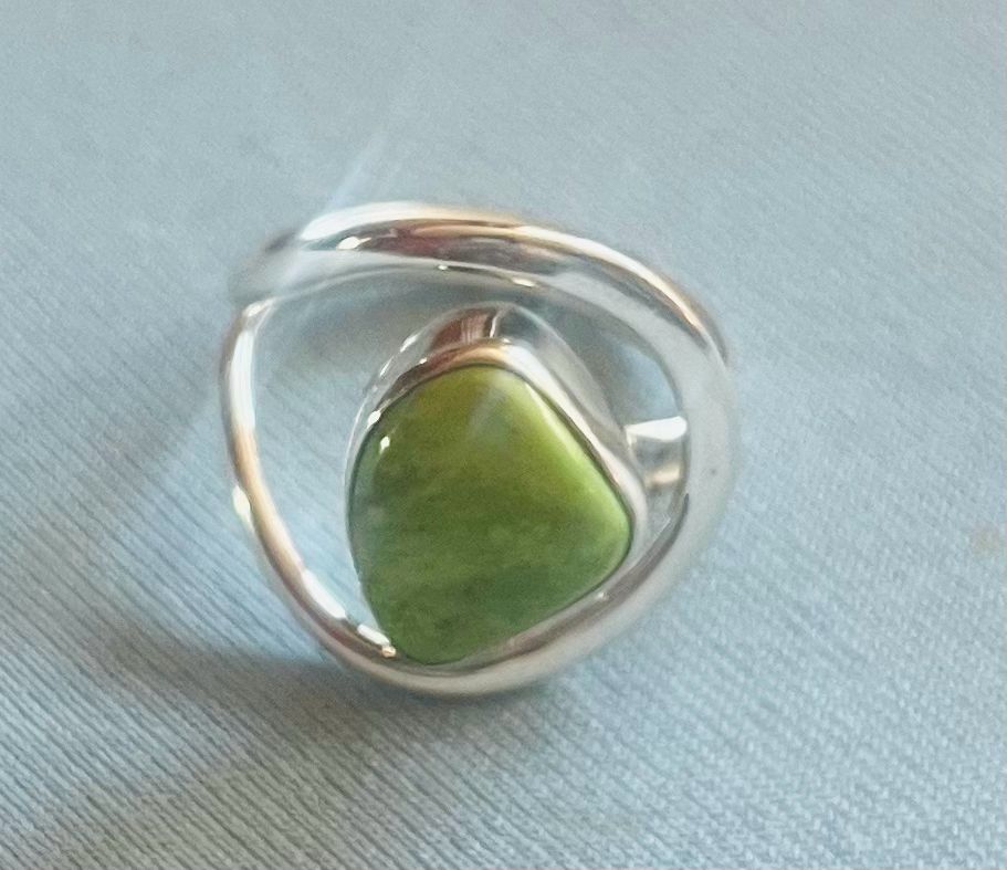 Gaspeite Ring Size 7