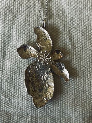 Iris Necklace