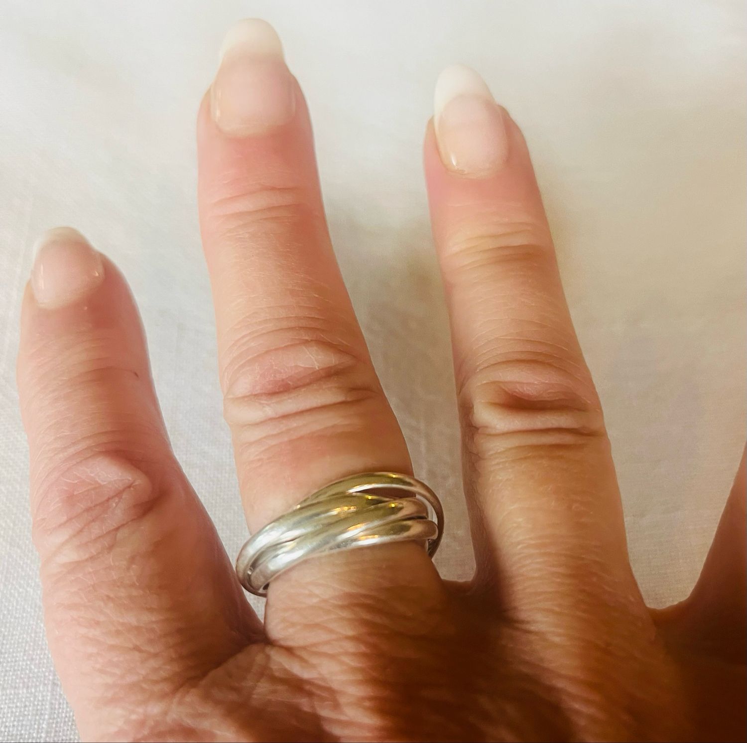 5 -Rings-Connected Ring