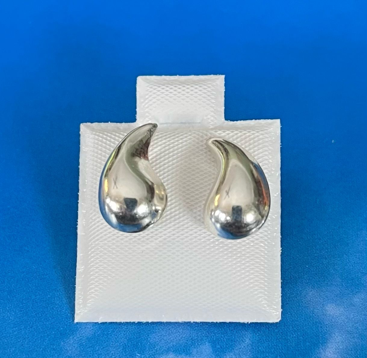 Small Teardrop Post Earrings