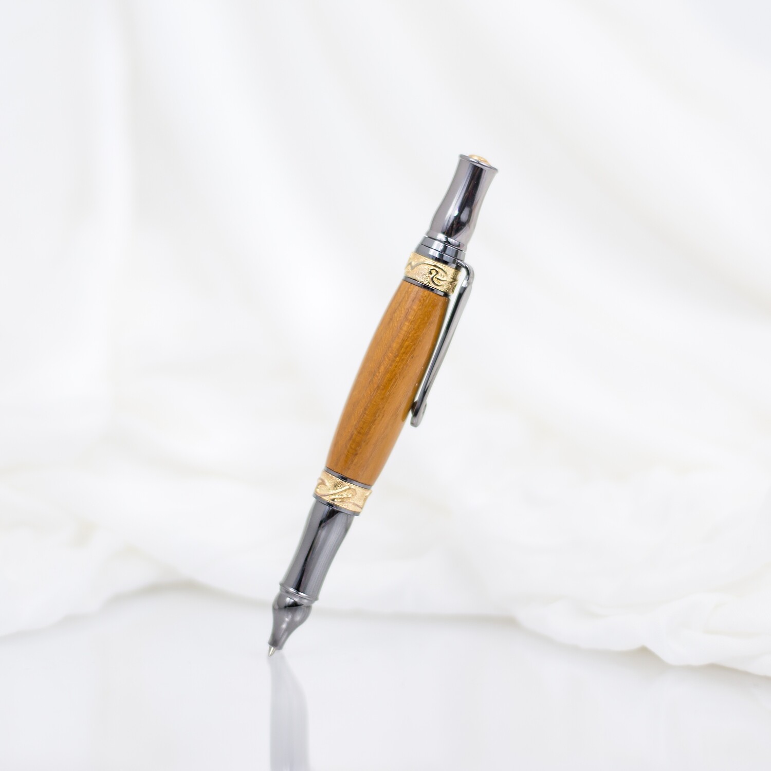 Heirloom Pen - Osage Orange Wood
