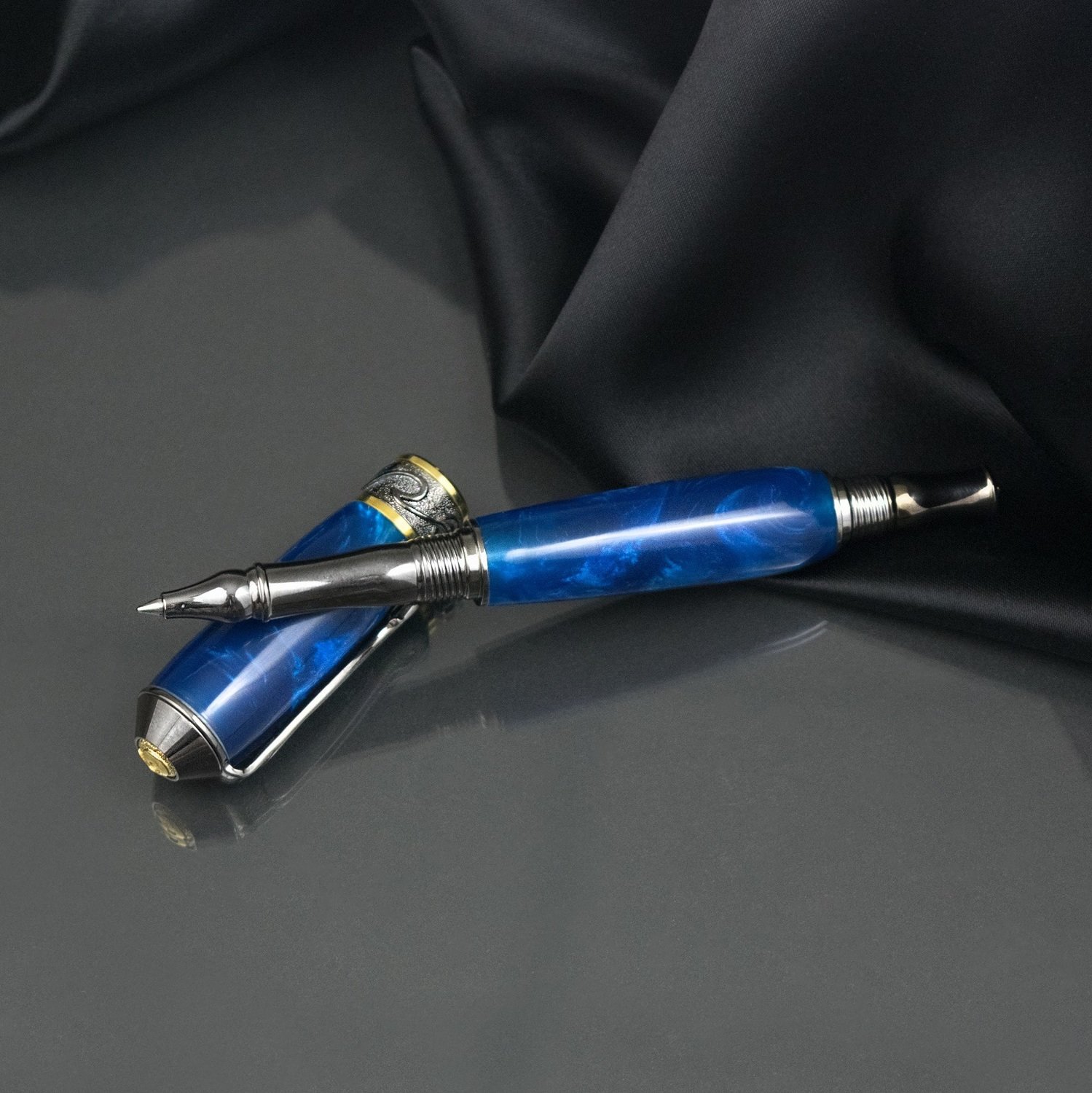 Noble Rollerball Pen - Sapphire Acrylic
