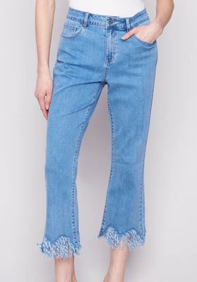 Scalloped Fringed Hemmed Ankle Jean