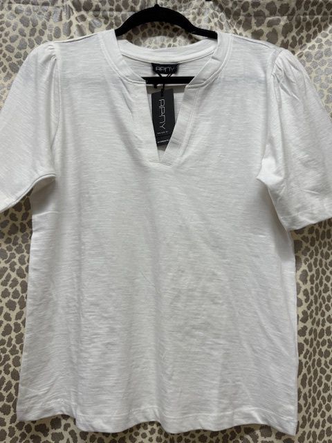 Split Neck Tee W/Short Sleeve