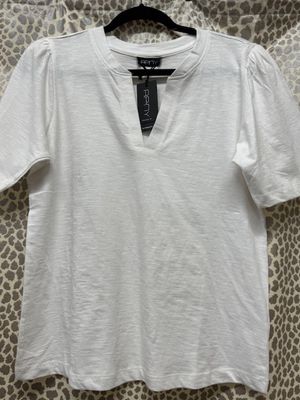 Split Neck Tee W/Short Sleeve