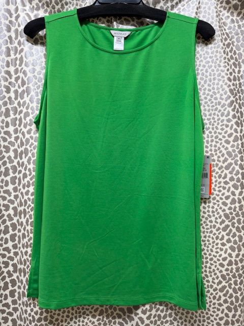 Essentials Scoop Neck Tank Top Plus