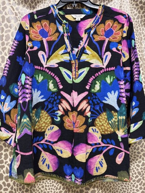 TL-Split Neck Multi Top