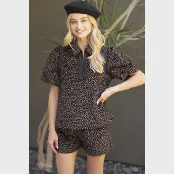 Voy-Black Animal Print Top