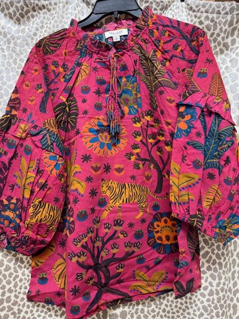TL-Tiger Print Top