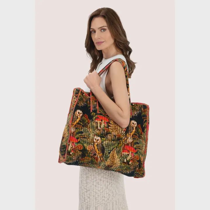 Powder-Wild Owl Tote