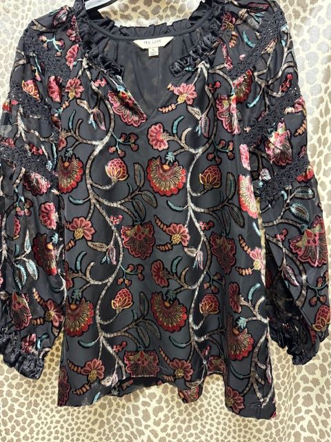 TL-Velvet Top