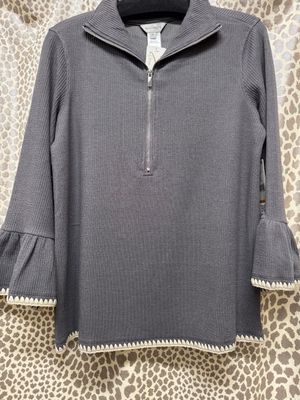 Snow Leopard-Top w/Blanket Trim