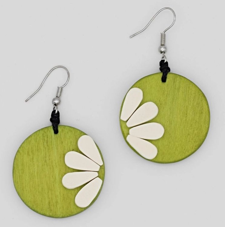He Loves Me Earrings, Colour: Lime