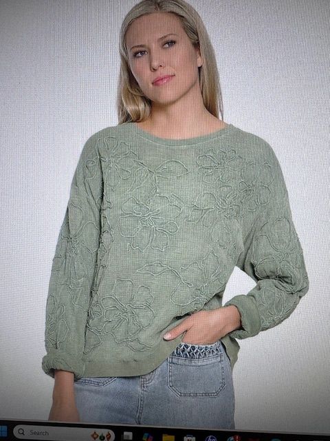 TL-Cord Emb. Pullover