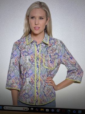 TL-Crochet Trim Floral Shirt