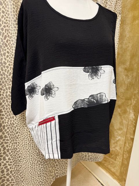 Shana-Zip Pocket Tunic