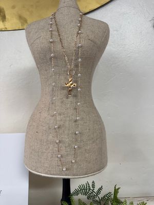 Erie Necklace