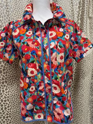 Tru-Luxe-Floral Shirt w/Stripe Trim