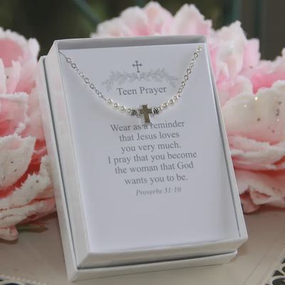 Collectibles Amer-Teen Necklace