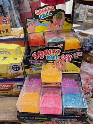 Queens-Squishy Ball