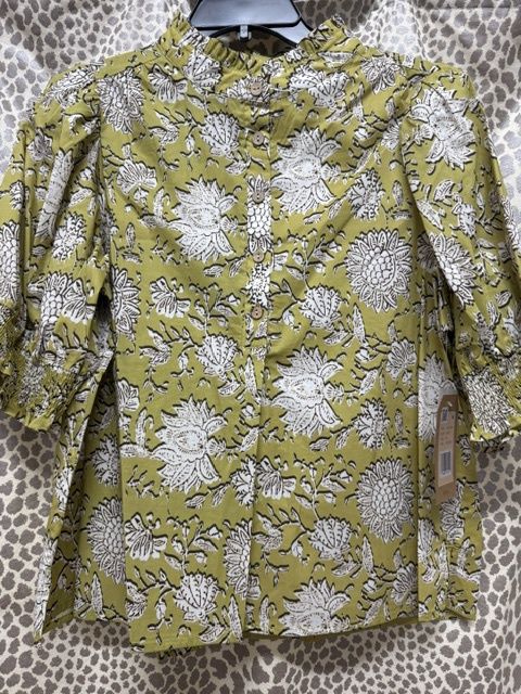 Tru Luxe-Green Print Smocked Cuff Popover
