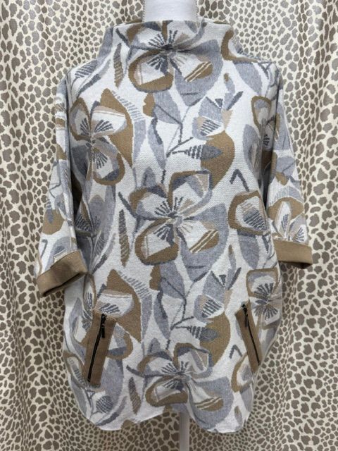 APNY-Abstract Bloom Sweater
