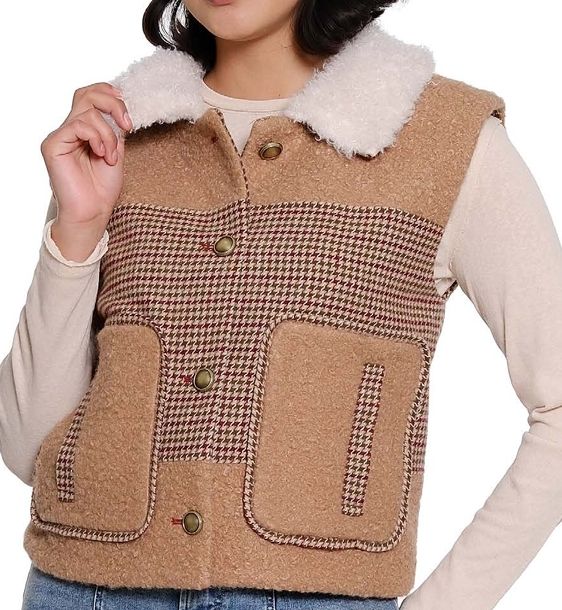 Tru Luxe-Fur Collar Vest